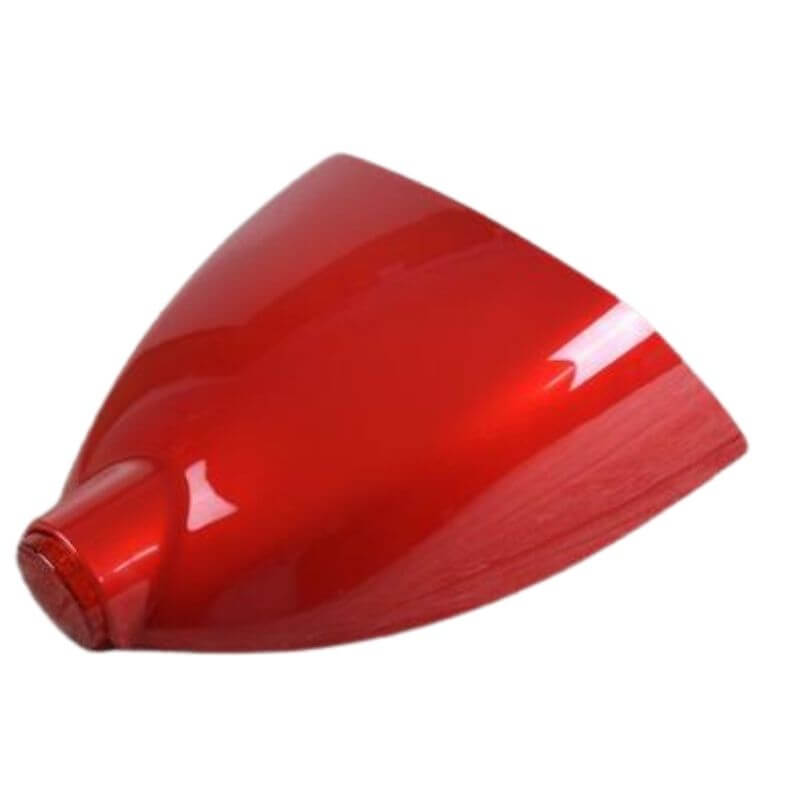 Selle Café Racer avec coque arrière et feu intégré